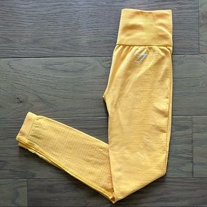 Gymshark (golden yellow) VITAL SEAMLESS 2.0 LEGGINGS XS
